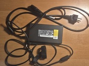 Zasilacz wraz z kablem zasilającym