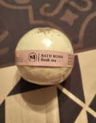 Stara mydlarnia. Kula do kąpieli duża. Fresh tea 