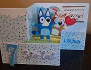 Kartka ręcznie robiona dla dziecka. Urodziny. Bluey. Gratis!