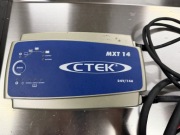 Mocna Ładowarka prostownik CTEK 24 V MXT 14 14A 24V