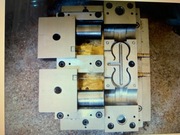 Forma do wtryskarki złącze krzyżowe ( tunele ogrodowe )