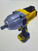 Klucz udarowy DCF-900 + ładowarka + BAT. 6Ah + 9Ah + reduktor do bitów 