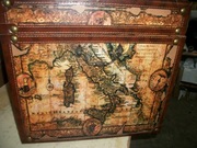 PIĘKNA SKRZYNKA OZDOBNA PODRÓŻNIKA- PIRACI Z KARAI