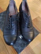 Nowe Kazar 37 skóra naturalna czarne sznurówki 