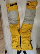 Spodnie Ogrodniczki marki MUSTO