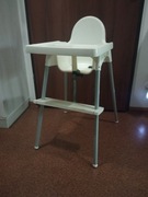 Krzesełko do karmienia IKEA ANTILOP białe z tacką i podnóżkiem
