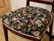 4 piękne antyczne krzesła po renowacji