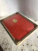 zabytkowa secesyjna ramka na zdjęcie wykonana z giętego szkła z lat 50-tych