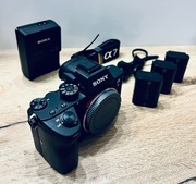 Sony A7R III M3 - stan bardzo dobry - 3x akumulator - przebieg tylko 5k