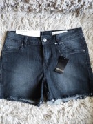 Esmara  denim dzinsowe przecierane ,krotkie 40