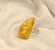 Pierścionek - Srebro i Bursztyn