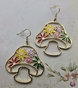 Grzyby grzybki kolorowe Kwiatki złote kolczyki glamour artystyczne y2k