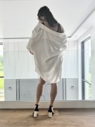 Klasyczna długa koszula o fasonie oversize z wiskozy