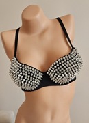 Biustonosz typu push up z ćwiekami 34/75