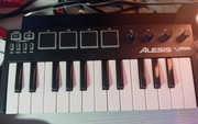 Vmini (Miniatura) Przenośny 25-klawiszowy kontroler USB-MIDI Alesis