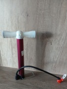 Mała pompka do pompowania