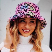 Nowa futerkowa czapka rozmiar uniwersalny neon panterka neonowe kolory