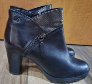Botki Caprice rozmiar 38