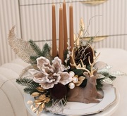 stroik bozonarodzeniowy na talerzyku