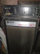 Stary sprzęt muzyczny 