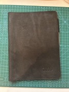 Etui do instrukcji Audi skóra