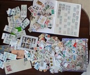 Klaser, 5000szt znaczki pocztoweMIX krajów + znaczki na wycinkach