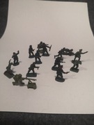 żołnierzyki - żołnierze niemieccy z czasów II WŚ 