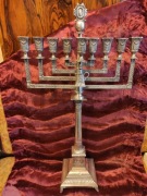 Ogromny srebrny świecznik chanukowy Polska ok 1930 roku 1880 gram  Judaika