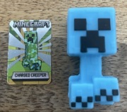 MINECRAFT CHARGED CREEPER Kinder Joy Funko Pop + token
