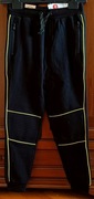 Nowe, dresowe spodnie r. 158 metki