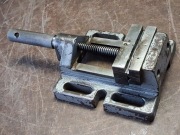 Imadło maszynowe do wiertarki stołowej 