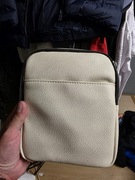 Saszetka pier one unisex kremowa 