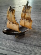 Żaglówka z rogu bawolego vintage lata 70