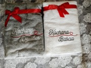 Ręczniki haftowane Kochana babcia kochany dziadek,bezowe,brazowe.nowe ,koda