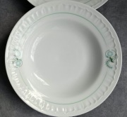 Dwa głębokie talerze Porcelana Bogucice z lat 70. XX wieku.