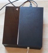 Konsola PLAYSTATION 4 500 GB Model CUH-1116A z nieoryginalnym, nowym PADEM 