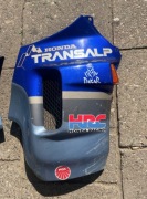 Plastiki boczki Honda transalp XL 600 v