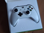 Oryginalny Kontroler Pad - XBOX One - biały - Nowy