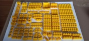 LEGO żółte klocki 