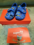 Kapcie chłopięce superfit po domu do żłobka 