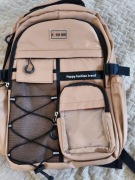 Nowy, uniwersalny, lekki plecak