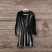 Sukienka czarna z bufkami Butik by Very 