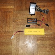 Ładowarka+ rozładowarka baterii ASG, Ni-CD/Ni-MH