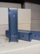 Ceownik metalowy łącznik podmurówki H20