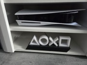 PLAYSTATION 5 z napędem + dodatkowy dysk SSD 1TB