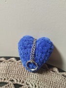 Breloczek serce na szydełku 