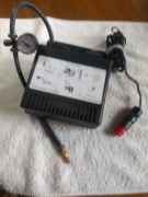 Kompresor pompka do kol do Mercedesa