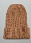 Czapka z wełny merynosa w kolorze karmelowym