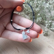 Bransoletka sznurkowa kot kotek wiszący SREBRO 925 czarny sznurek