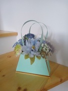 Sztuczne kwiaty w torebce - Kwiatowa Torebka 